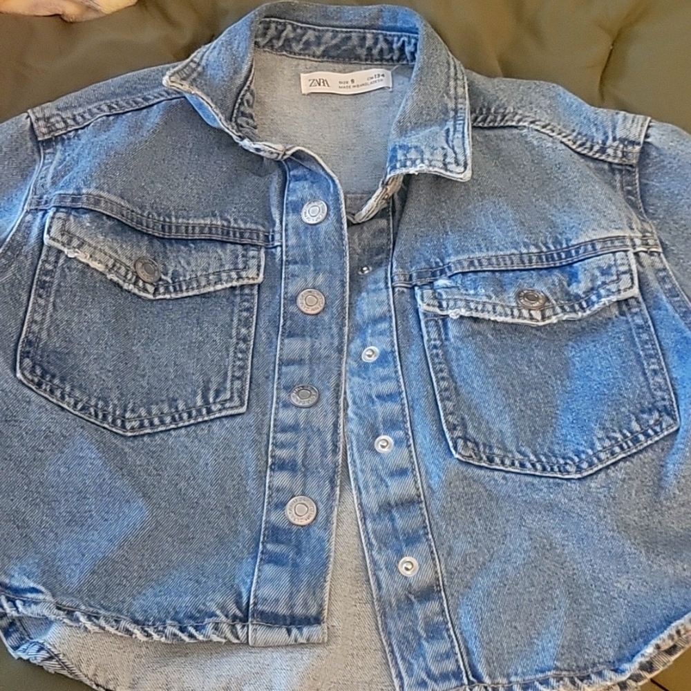 Zara crop jean jacket